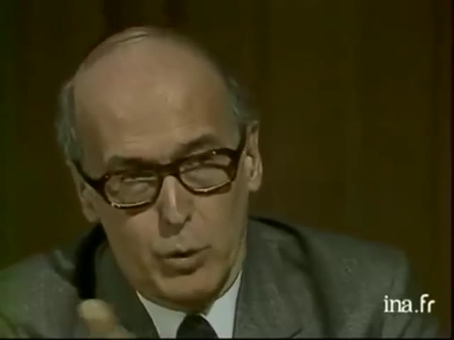 Giscard, Mitterrand : la France doit être dirigée par plus d'ingénieurs — @EricKLein_