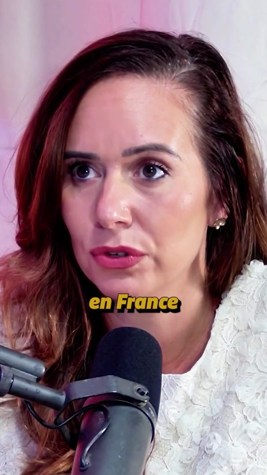 « Le procès-verbal du plus grand casse de France » : Knafo fait de la fiche de paie une scène de crime — et une promo de livre