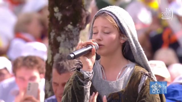 « La France ailleurs que dans les vieux livres » : Eva en Bernadette, direct TV2000