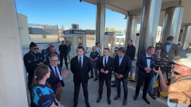 « Frontex » : les guérites disent FRONTERAS