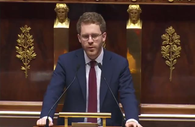 « Pyramide de Ponzi » : la légende soude deux phrases