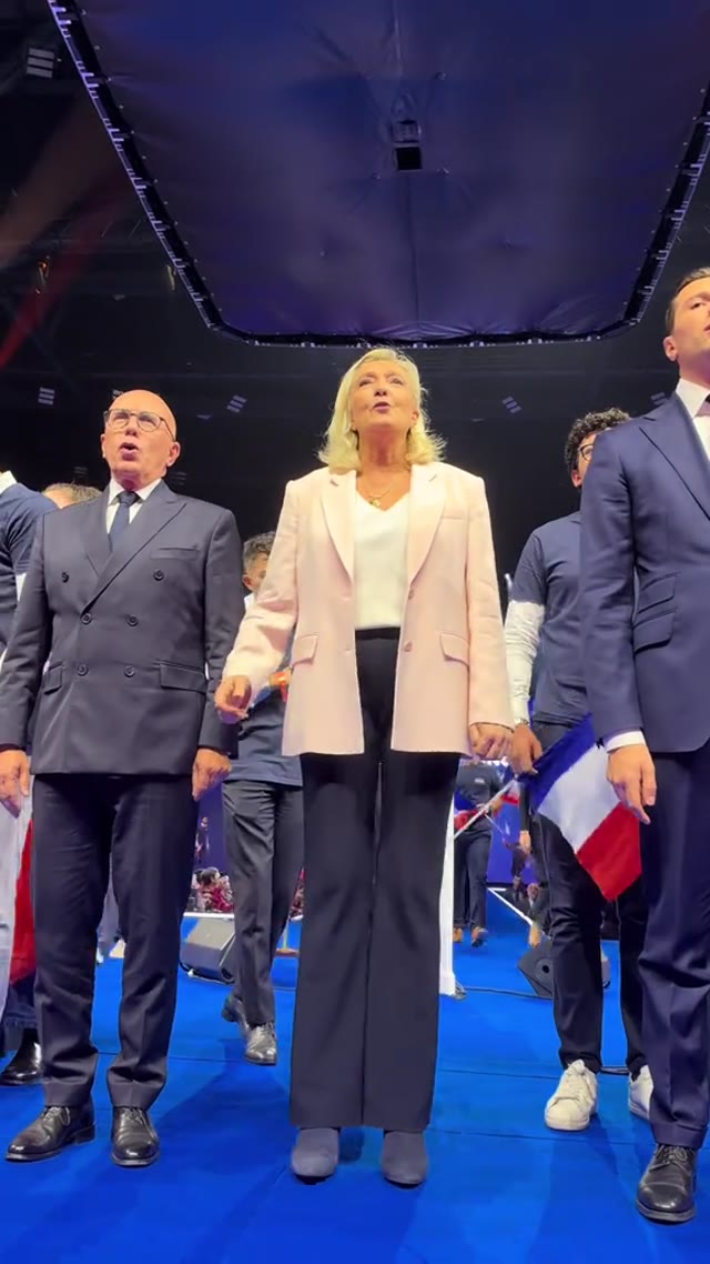 « Va arriver » : la légende change le vers
